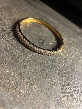 Gold plated 925 Silver Pavé Crystal Hinged Bangle Bracelet - safety clasp